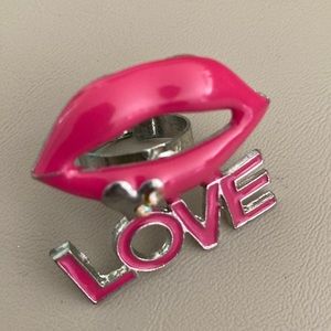 LOVE lips Ring Adjustable Pink